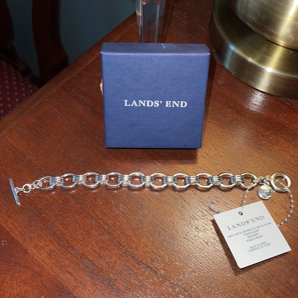 Silver tone link bracelet, with toggle close, by Lands End. - Picture 3 of 9